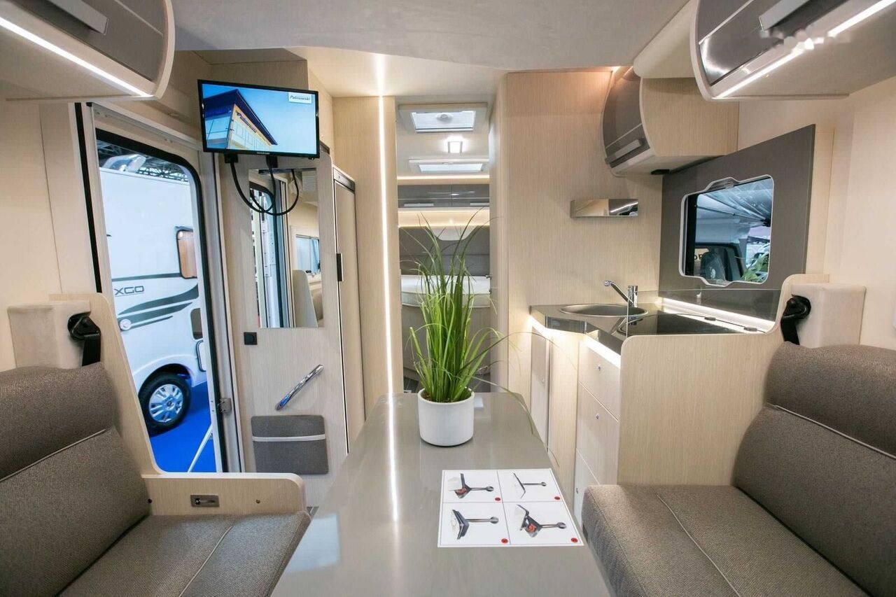 Nobel ART T-6000 Ford Transit, 5 seats (2024 model) - Xe van cắm trại: hình 5 Nobel ART T-6000 Ford Transit, 5 seats (2024 model) - Xe van cắm trại: hình 5