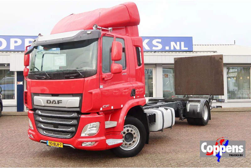 DAF CF 290 FA Chassis + 2500 KG Dhollandia laadklep - Xe tải khung gầm: hình 1 DAF CF 290 FA Chassis + 2500 KG Dhollandia laadklep - Xe tải khung gầm: hình 1