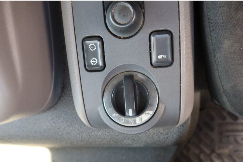 Xe tải hộp DAF LF 230 Bak+Klep Dhollandia 1500 kg Euro 6: hình 7