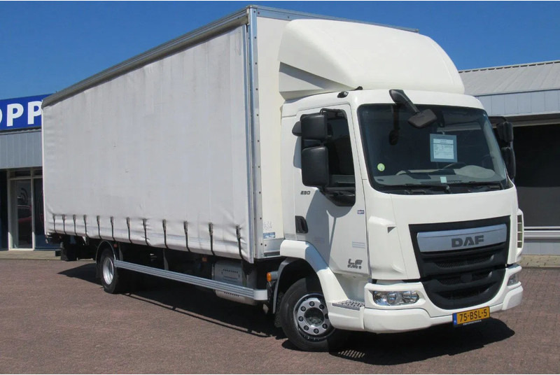 DAF LF 250 250 bak + klep + schuifzeil E6 - Xe tải thùng mui bạt: hình 2 DAF LF 250 250 bak + klep + schuifzeil E6 - Xe tải thùng mui bạt: hình 2
