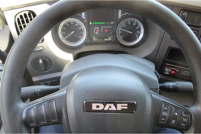DAF LF 250 250 bak + klep + schuifzeil E6 - Xe tải thùng mui bạt: hình 5 DAF LF 250 250 bak + klep + schuifzeil E6 - Xe tải thùng mui bạt: hình 5