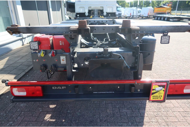 DAF XF 106.450 Wissellaadbaksysteem / Chassis - Xe chở container/ Xe tải hoán đổi thân: hình 4 DAF XF 106.450 Wissellaadbaksysteem / Chassis - Xe chở container/ Xe tải hoán đổi thân: hình 4