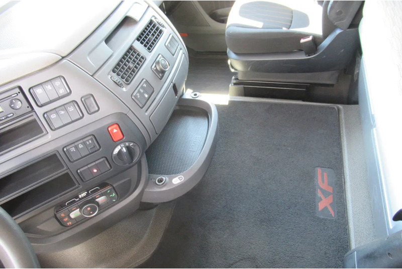DAF XF 450 FAR BDF Systeem - Xe chở container/ Xe tải hoán đổi thân: hình 5 DAF XF 450 FAR BDF Systeem - Xe chở container/ Xe tải hoán đổi thân: hình 5