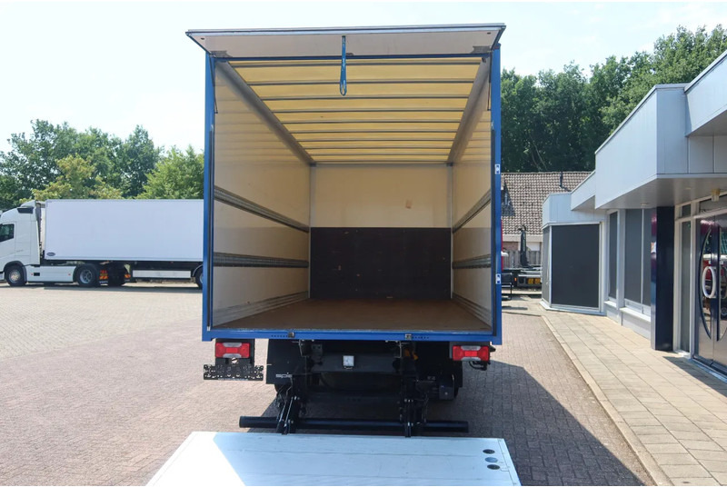 Iveco 72 C 18 Automaat + klep - Xe tải hộp: hình 4 Iveco 72 C 18 Automaat + klep - Xe tải hộp: hình 4