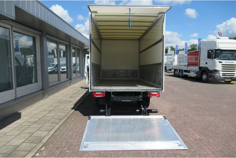 Iveco Daily 35C16 Bak+Klep Automaat - Xe tải nhỏ thùng kín: hình 4 Iveco Daily 35C16 Bak+Klep Automaat - Xe tải nhỏ thùng kín: hình 4