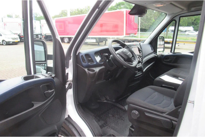 Iveco Daily 35C16 Bak+Klep Automaat Laadklep Airco Camera - Xe tải nhỏ thùng kín: hình 5 Iveco Daily 35C16 Bak+Klep Automaat Laadklep Airco Camera - Xe tải nhỏ thùng kín: hình 5