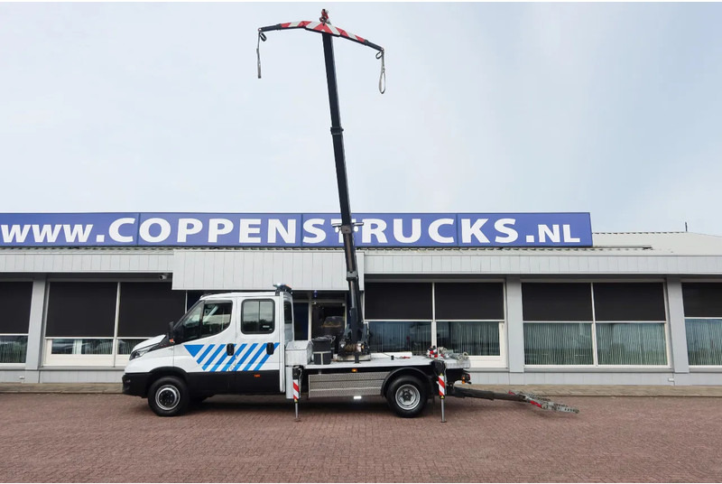 Iveco Daily 70 C 16 Recovery-truck, Bergingswagen, Apschlep 7 Persoons Als nieuw - Xe tải kéo: hình 4 Iveco Daily 70 C 16 Recovery-truck, Bergingswagen, Apschlep 7 Persoons Als nieuw - Xe tải kéo: hình 4