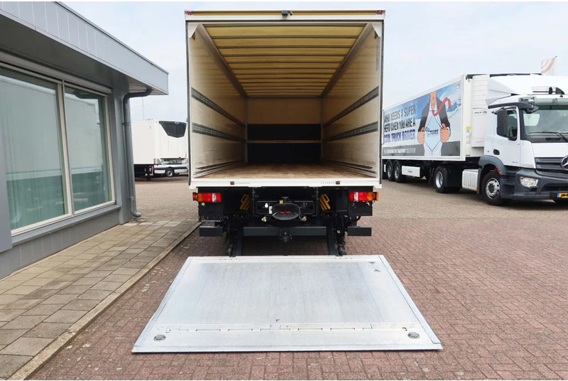 MAN 26.320 TGM Bak+Klep stuur lift as Bar klep 2.000 kg - Xe tải hộp: hình 4 MAN 26.320 TGM Bak+Klep stuur lift as Bar klep 2.000 kg - Xe tải hộp: hình 4