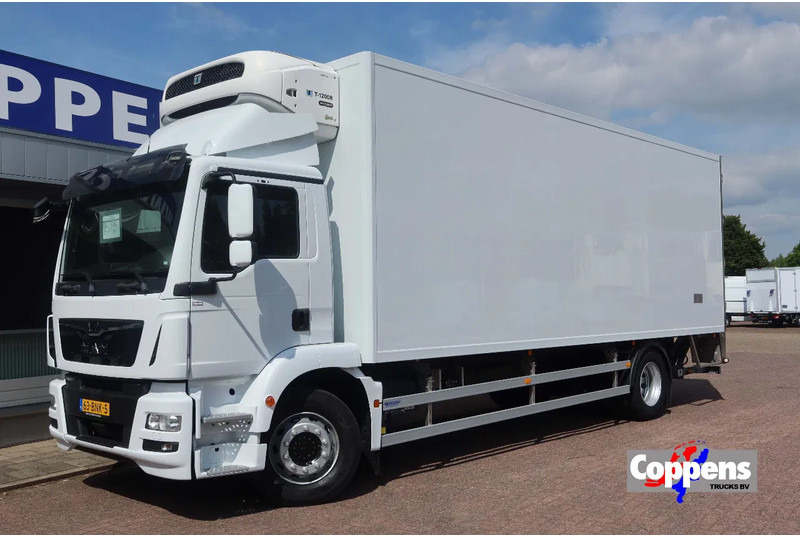 MAN TGM 18.250 Koel/Vries+ Klep Bi-Temp + movable wall - Xe tải đông lạnh: hình 1 MAN TGM 18.250 Koel/Vries+ Klep Bi-Temp + movable wall - Xe tải đông lạnh: hình 1