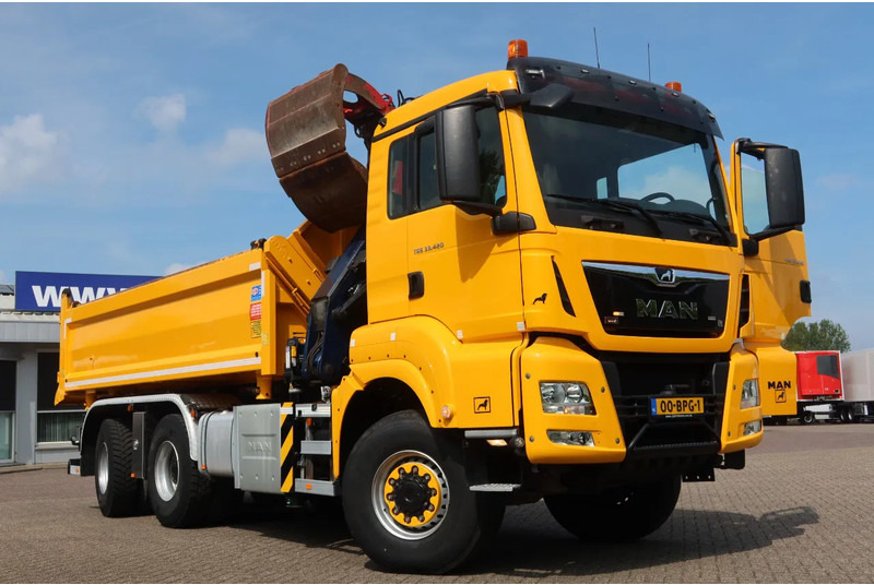 MAN TGS 33.420 2 Zijdige kipper + Kraan 6x6 Stuur as - Xe ben, Xe cẩu tự hành: hình 2 MAN TGS 33.420 2 Zijdige kipper + Kraan 6x6 Stuur as - Xe ben, Xe cẩu tự hành: hình 2