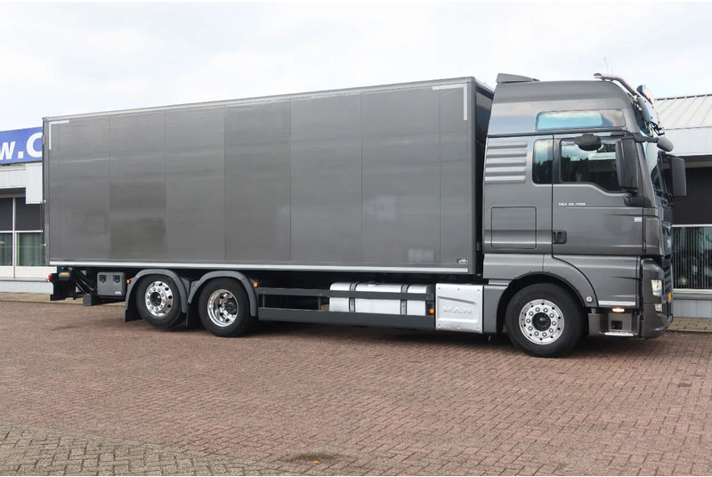 MAN TGX 26.500 6x2 Bak + Klep 3000 KG, FULL AIR SUSPENSION, SKY- LIGHTS. - Xe tải hộp: hình 2 MAN TGX 26.500 6x2 Bak + Klep 3000 KG, FULL AIR SUSPENSION, SKY- LIGHTS. - Xe tải hộp: hình 2