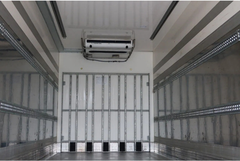 Mercedes-Benz Actros 1936 1936 L Koel/Vries+Klep Bi-Temp Thermoking T 1200R - Xe tải đông lạnh: hình 4 Mercedes-Benz Actros 1936 1936 L Koel/Vries+Klep Bi-Temp Thermoking T 1200R - Xe tải đông lạnh: hình 4