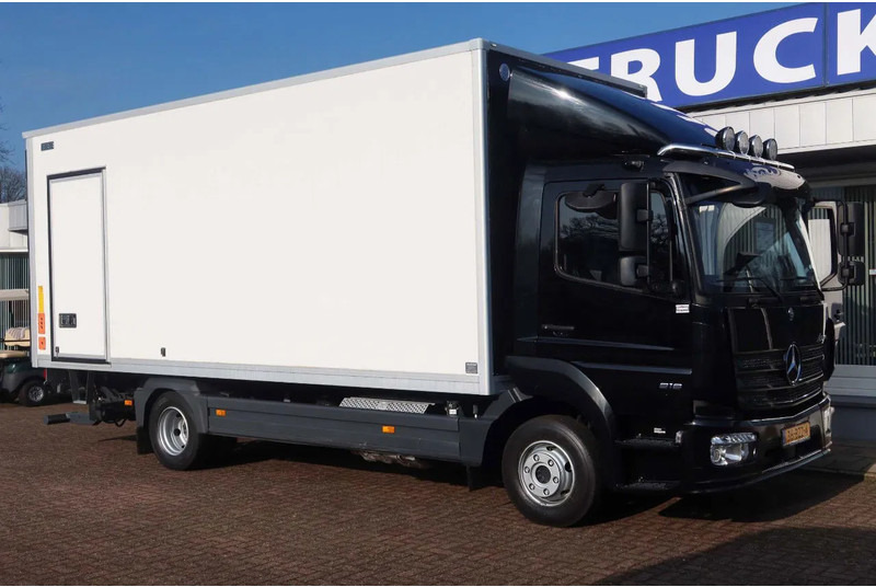 Mercedes-Benz Atego 818 818 L Bak+ Klep 1500 kg. Geisoleerd dak - Xe tải hộp: hình 2 Mercedes-Benz Atego 818 818 L Bak+ Klep 1500 kg. Geisoleerd dak - Xe tải hộp: hình 2