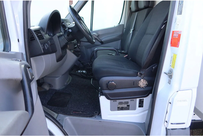 Mercedes-Benz Sprinter 316 CDI Carrier Koel/Vries Bak+Klep. Dag en nacht aansluiting - Xe van đông lạnh: hình 5 Mercedes-Benz Sprinter 316 CDI Carrier Koel/Vries Bak+Klep. Dag en nacht aansluiting - Xe van đông lạnh: hình 5