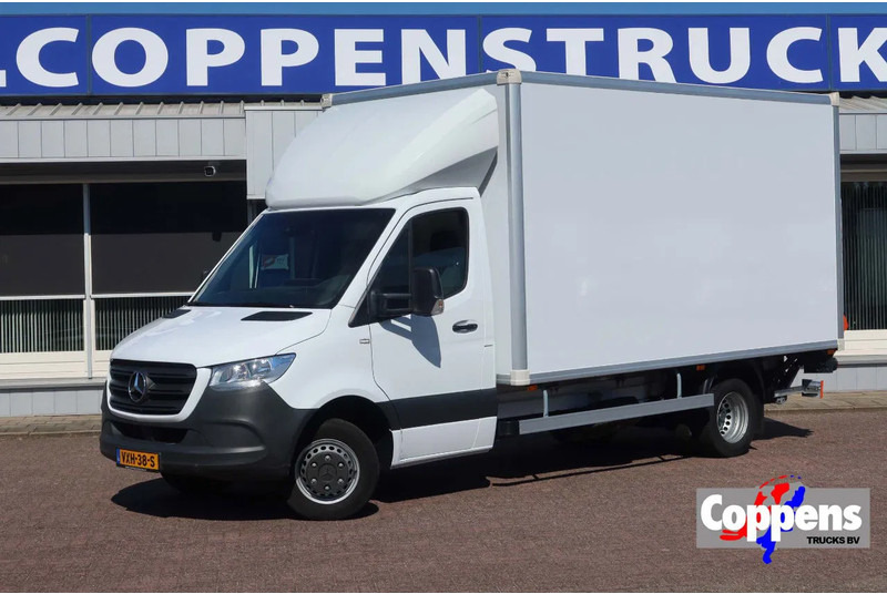 Mercedes-Benz Sprinter 515 CDI - Xe tải nhỏ thùng kín: hình 1 Mercedes-Benz Sprinter 515 CDI - Xe tải nhỏ thùng kín: hình 1