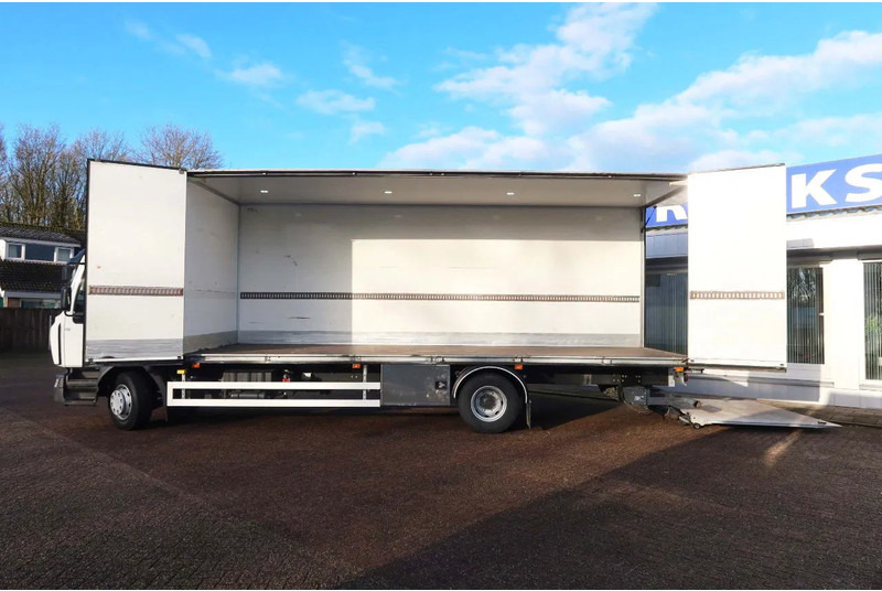 Renault D250 Bakwagen + Laadklep Deuren - Xe tải hộp: hình 2 Renault D250 Bakwagen + Laadklep Deuren - Xe tải hộp: hình 2