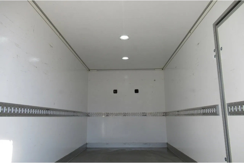 Renault Master Heating HEAVY DUTCH FLOWER TRUCK Euro 6 - Xe tải hộp: hình 4 Renault Master Heating HEAVY DUTCH FLOWER TRUCK Euro 6 - Xe tải hộp: hình 4