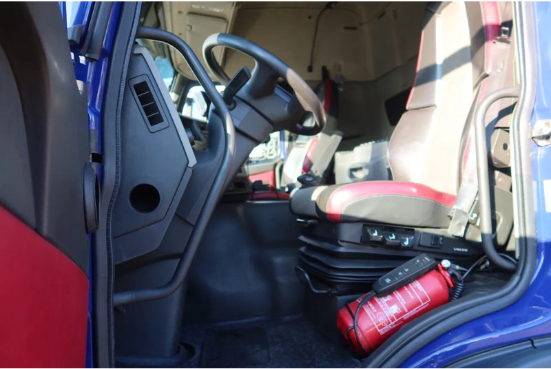 Volvo FM 420 6x2 Bak + Dhollandia klep 1500 kg + Aanhanger 94-WS-TS - Xe tải hộp: hình 5 Volvo FM 420 6x2 Bak + Dhollandia klep 1500 kg + Aanhanger 94-WS-TS - Xe tải hộp: hình 5