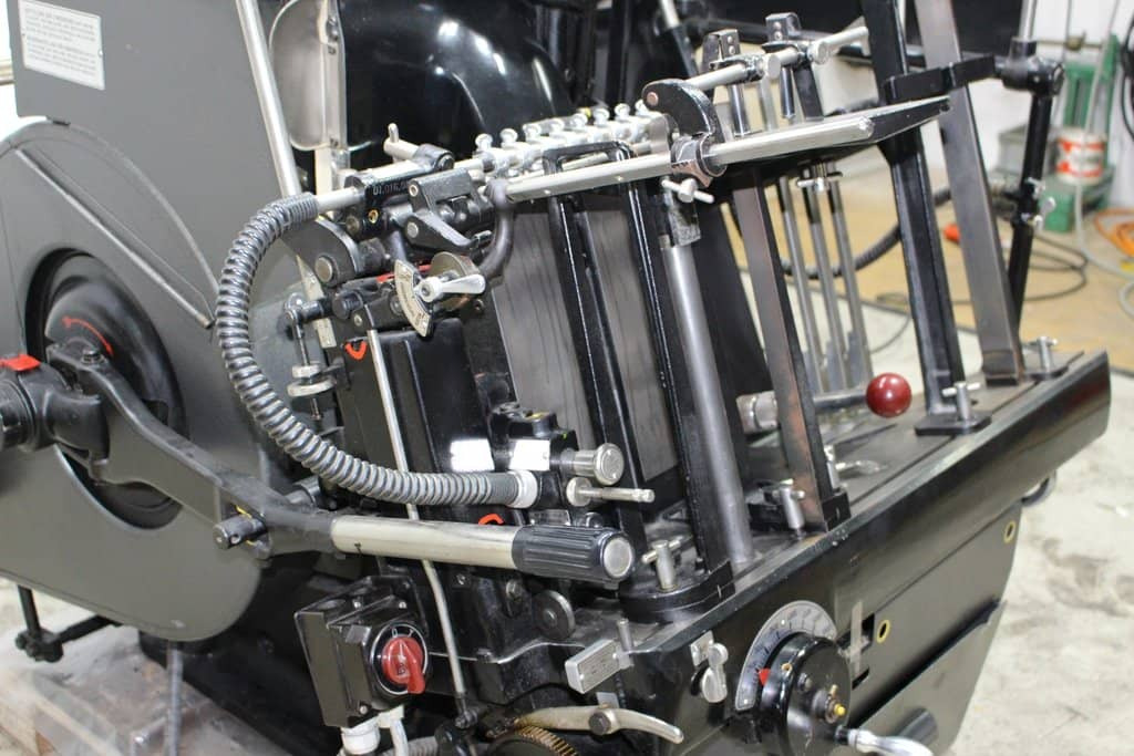 Heidelberg OHT - Máy cắt giấy: hình 5 Heidelberg OHT - Máy cắt giấy: hình 5