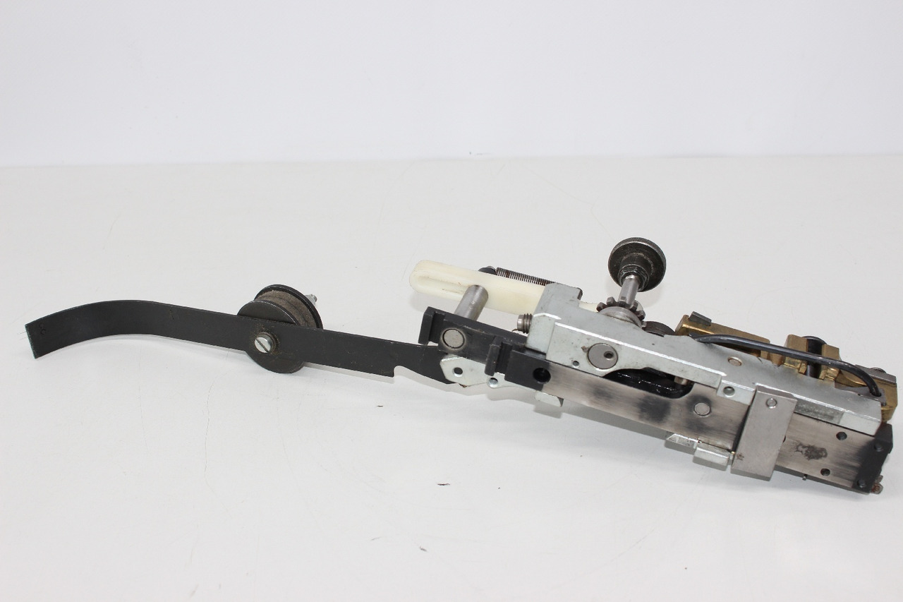 Müller Martini HK 45 0305.0400 - Thiết bị in ấn: hình 4 Müller Martini HK 45 0305.0400 - Thiết bị in ấn: hình 4