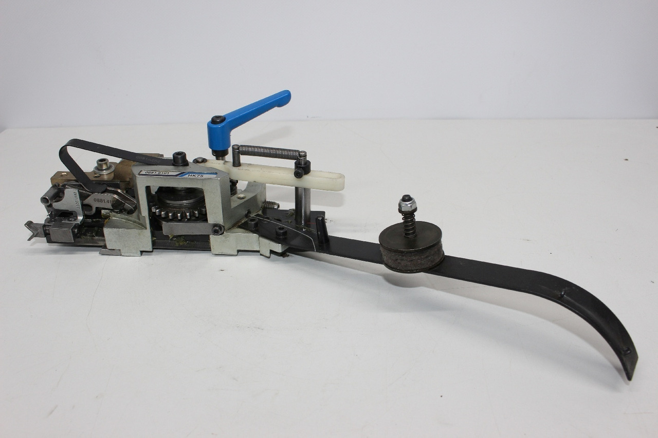 Müller Martini HK 75 0881.8101 - Thiết bị in ấn: hình 4 Müller Martini HK 75 0881.8101 - Thiết bị in ấn: hình 4