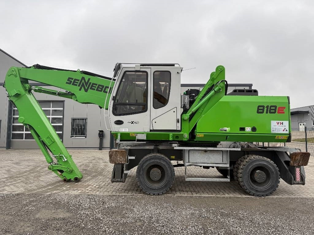 Sennebogen 818 E - Máy cạp rác/ Công nghiệp: hình 2 Sennebogen 818 E - Máy cạp rác/ Công nghiệp: hình 2