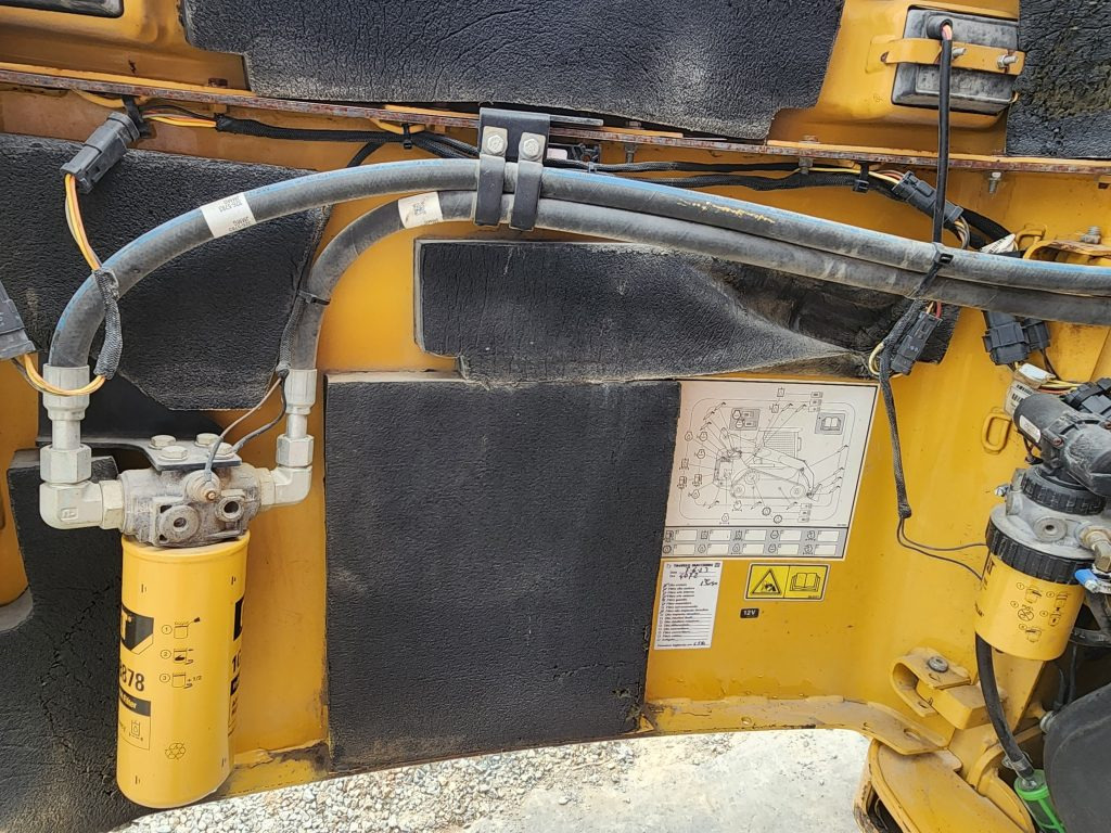 CAT 259B - Máy xúc lật đa năng: hình 5 CAT 259B - Máy xúc lật đa năng: hình 5