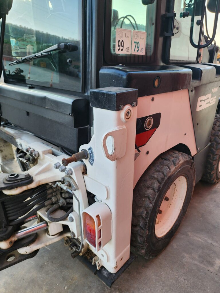 HIDROMEK HMK62SS - Máy xúc trước múc sau: hình 4 HIDROMEK HMK62SS - Máy xúc trước múc sau: hình 4