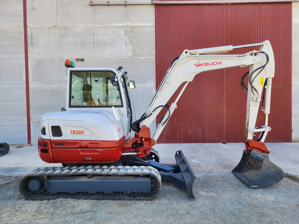 TAKEUCHI TB260 - Máy xúc mini: hình 2 TAKEUCHI TB260 - Máy xúc mini: hình 2