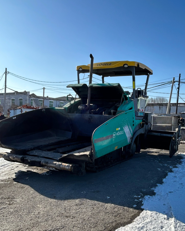 VOGELE SUPER 1600-3 - Máy lát nhựa đường: hình 1 VOGELE SUPER 1600-3 - Máy lát nhựa đường: hình 1