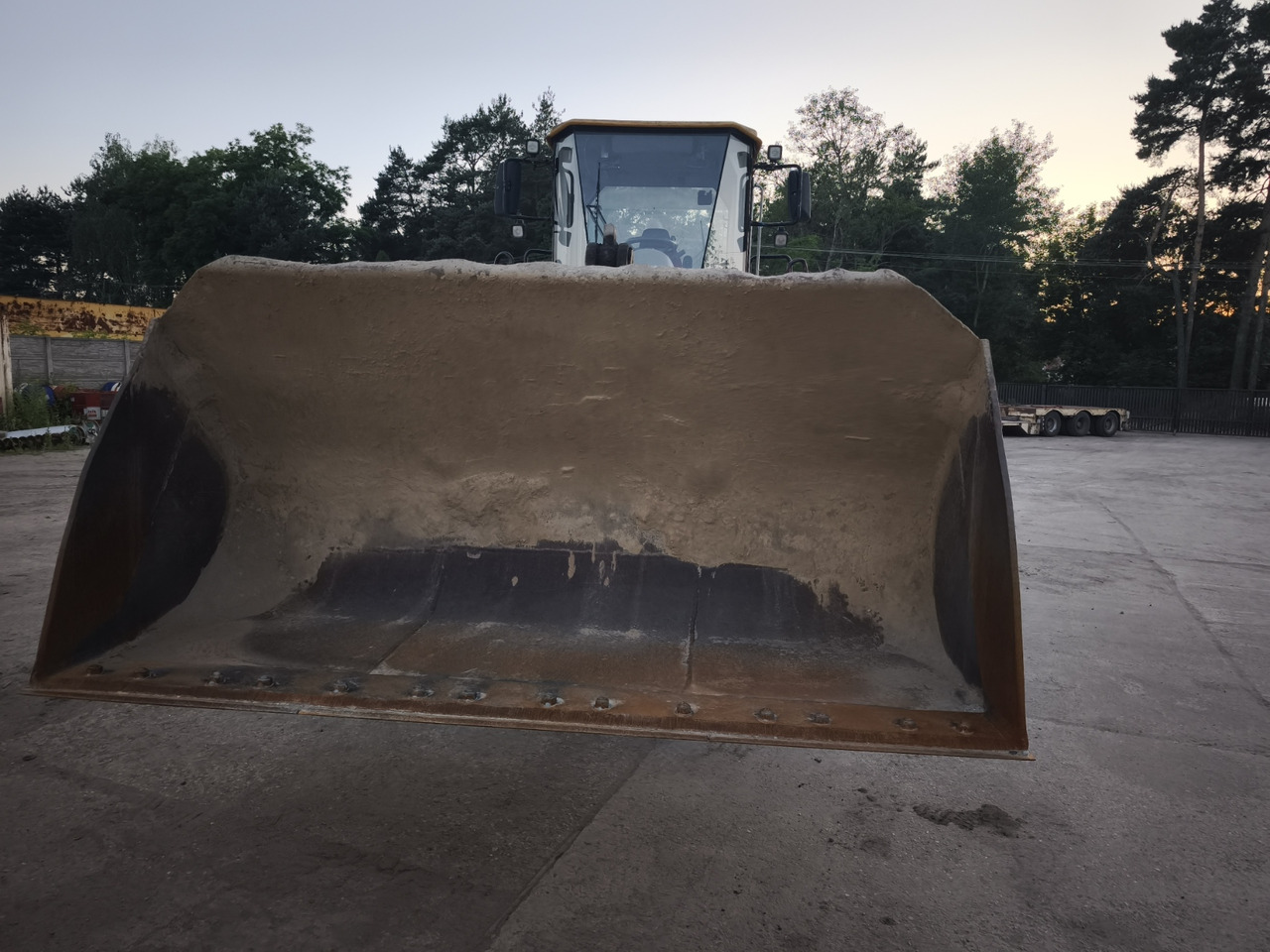 Máy xúc lật bánh lốp HYUNDAI 757-7: hình 9