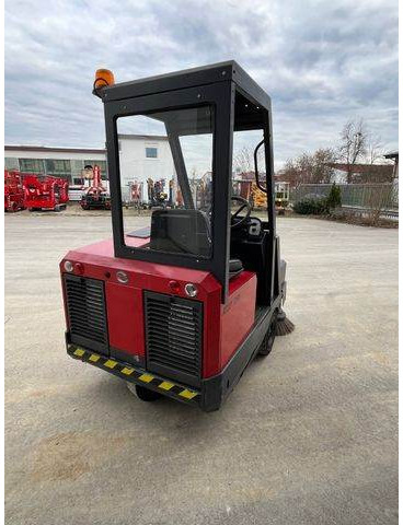 MP-HT Max 170E - Aufsitzkehrmaschine, Kehrmaschin - Đính kèm cho Máy móc xây dựng: hình 4 MP-HT Max 170E - Aufsitzkehrmaschine, Kehrmaschin - Đính kèm cho Máy móc xây dựng: hình 4