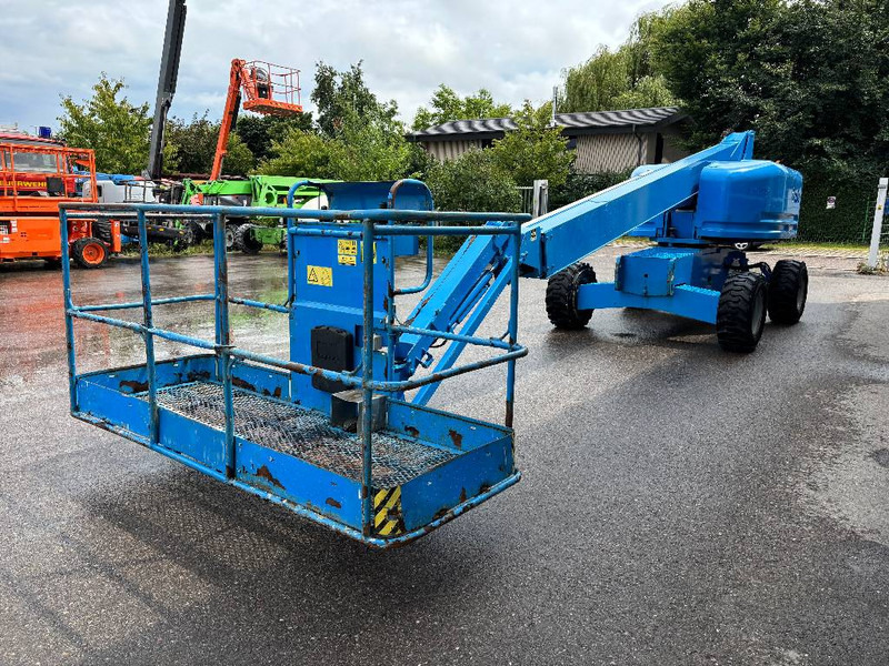 Genie S45 - 15,7m Diesel 4x4 Teleskop-Arbeitsbühne - Xe nâng người nhiều khớp nối: hình 5 Genie S45 - 15,7m Diesel 4x4 Teleskop-Arbeitsbühne - Xe nâng người nhiều khớp nối: hình 5