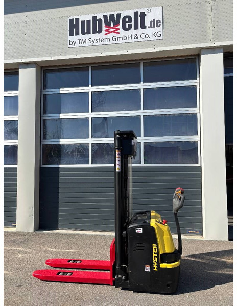 Hyster S1.5UT Hochhubwagen 4500mm - Máy xếp chồng: hình 1 Hyster S1.5UT Hochhubwagen 4500mm - Máy xếp chồng: hình 1