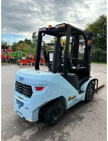 Hyster Yale UT35P Dieselstapler 2500kg, 4800mm, BJ 2019 - Xe nâng diesel: hình 5 Hyster Yale UT35P Dieselstapler 2500kg, 4800mm, BJ 2019 - Xe nâng diesel: hình 5