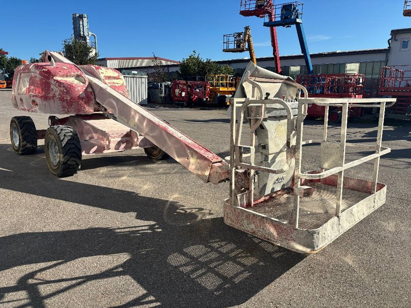 JLG 400 S 14,20m Diesel Teleskop-Arbeitsbühne - Xe nâng người nhiều khớp nối: hình 4 JLG 400 S 14,20m Diesel Teleskop-Arbeitsbühne - Xe nâng người nhiều khớp nối: hình 4