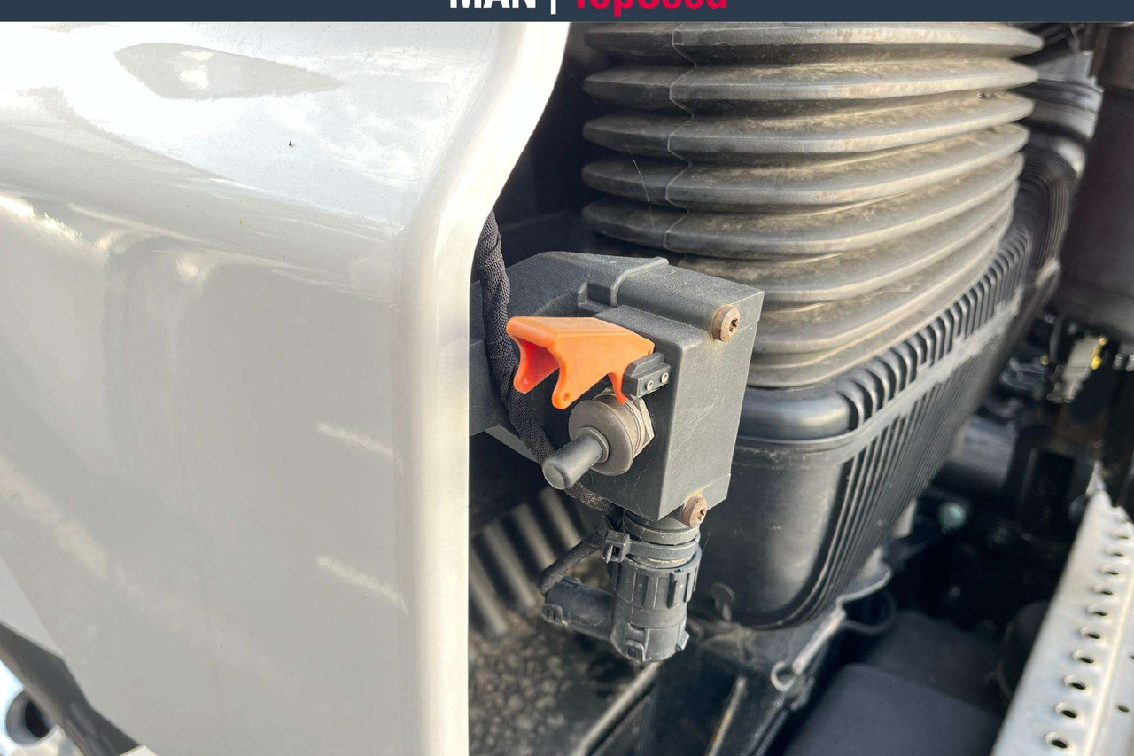 Xe đầu kéo MAN TGX 18.470 GX cab ADR EXIII (1101): hình 9