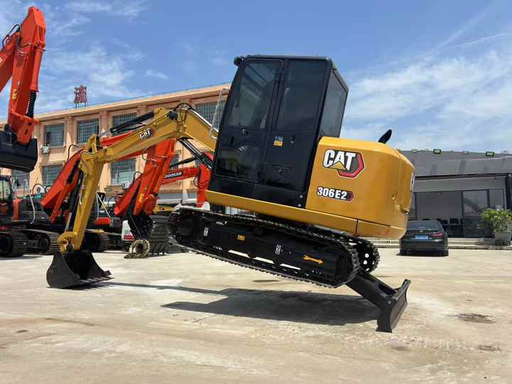 2024 Used Excavator CAT 306E Almost New CAT 306E 6 Ton Mini Excavator Used Crawler Excavator Best Price for Sale - Máy xúc: hình 4 2024 Used Excavator CAT 306E Almost New CAT 306E 6 Ton Mini Excavator Used Crawler Excavator Best Price for Sale - Máy xúc: hình 4