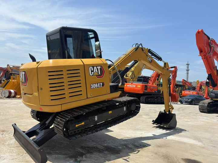 6ton Caterpillar 306e2 Crawler Excavator Cat 306 Tractor Excavator Cat 306/306e/307e2/306/306e2 Excavator - Máy xúc: hình 4 6ton Caterpillar 306e2 Crawler Excavator Cat 306 Tractor Excavator Cat 306/306e/307e2/306/306e2 Excavator - Máy xúc: hình 4