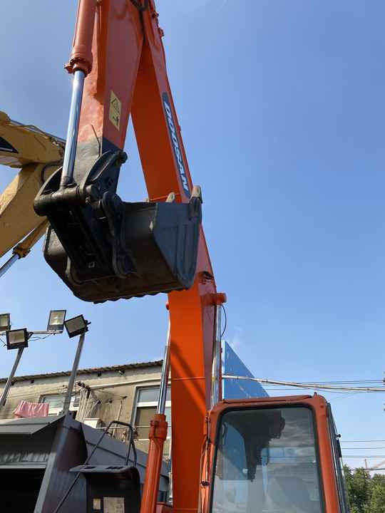 Best Selling DOOSAN excavator machine construction used machinery equipment dx225 DX60 DX70 DH60 DH220 used excavators in stock - Máy xúc: hình 4 Best Selling DOOSAN excavator machine construction used machinery equipment dx225 DX60 DX70 DH60 DH220 used excavators in stock - Máy xúc: hình 4
