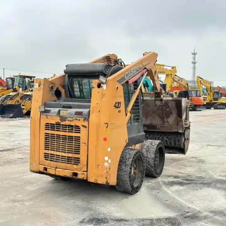 Construction Mini Equipment Case 420 Skid Steer Loader for Sale - Máy xúc lật đa năng: hình 4 Construction Mini Equipment Case 420 Skid Steer Loader for Sale - Máy xúc lật đa năng: hình 4