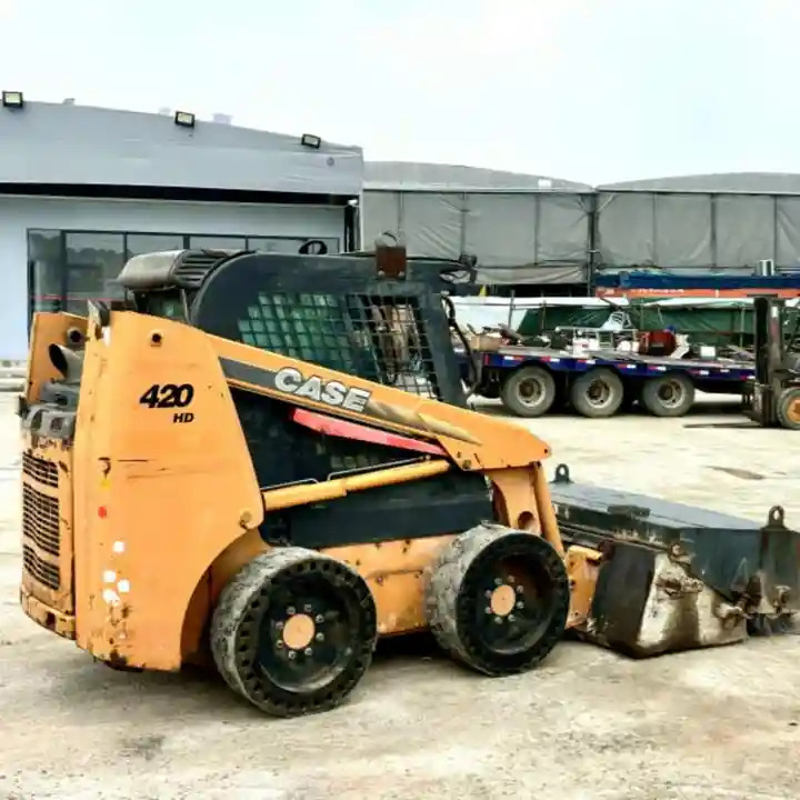 Construction Mini Equipment Case 420 Skid Steer Loader for Sale - Máy xúc lật đa năng: hình 5 Construction Mini Equipment Case 420 Skid Steer Loader for Sale - Máy xúc lật đa năng: hình 5