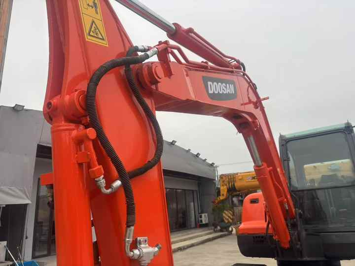 Doosan DX60 DX60-9c DH60-7 DX60W DX80 DX75 DX55 DH35 DH55 Used Mini Excavator Mas Maquinaria Municipal Y Ambiental - Máy xúc: hình 4 Doosan DX60 DX60-9c DH60-7 DX60W DX80 DX75 DX55 DH35 DH55 Used Mini Excavator Mas Maquinaria Municipal Y Ambiental - Máy xúc: hình 4