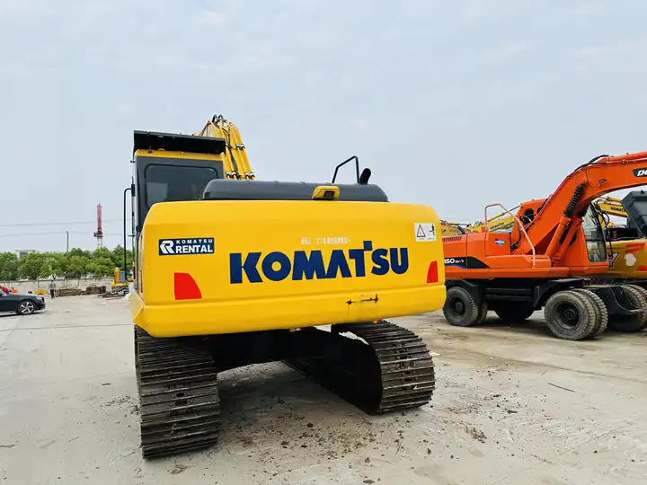 Hot Sale 20 Ton Crawler Excavator Komatsu Pc200-6 Pc200-7 Pc200-8 Original From Japan For Sale In Shanghai - Máy xúc bánh xích: hình 4 Hot Sale 20 Ton Crawler Excavator Komatsu Pc200-6 Pc200-7 Pc200-8 Original From Japan For Sale In Shanghai - Máy xúc bánh xích: hình 4