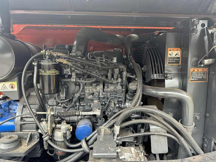 Hot Sale Used Doosan DX75-9C Excavator Doosan 7.5 Ton Crawler Digger Original Equipment - Máy xúc bánh xích: hình 3 Hot Sale Used Doosan DX75-9C Excavator Doosan 7.5 Ton Crawler Digger Original Equipment - Máy xúc bánh xích: hình 3