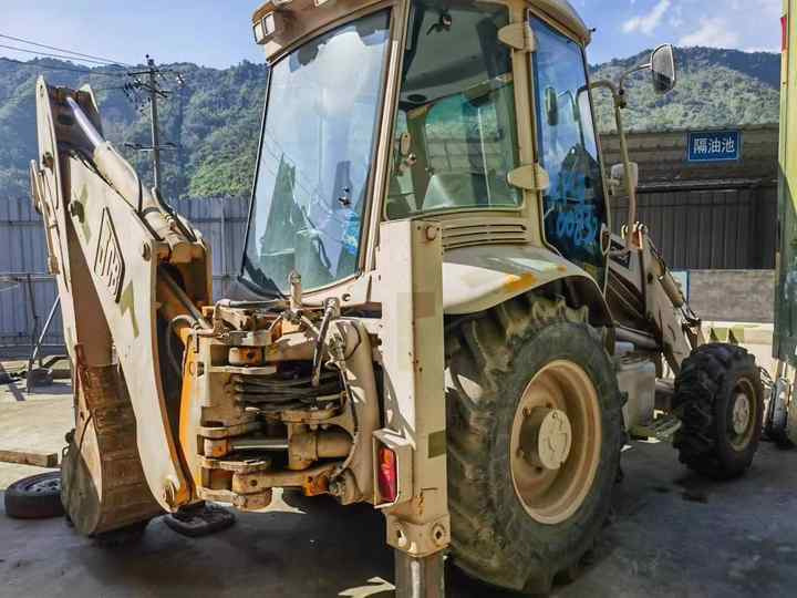 Hot sale Backhoe loader JCB 3CX 4*4 tlb loader UKmade, used cheap JCB 3CX retro loader and digger - Máy xúc trước múc sau: hình 2 Hot sale Backhoe loader JCB 3CX 4*4 tlb loader UKmade, used cheap JCB 3CX retro loader and digger - Máy xúc trước múc sau: hình 2
