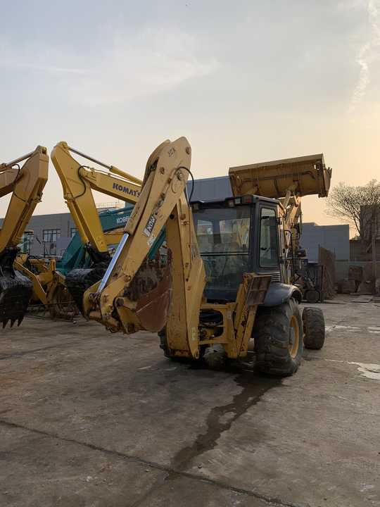 JCB 3cX backhoe loader manufactured in 2022 with telescopic boom JCB3CX JCB4CX JCB 3DX nice price - Máy xúc trước múc sau: hình 2 JCB 3cX backhoe loader manufactured in 2022 with telescopic boom JCB3CX JCB4CX JCB 3DX nice price - Máy xúc trước múc sau: hình 2