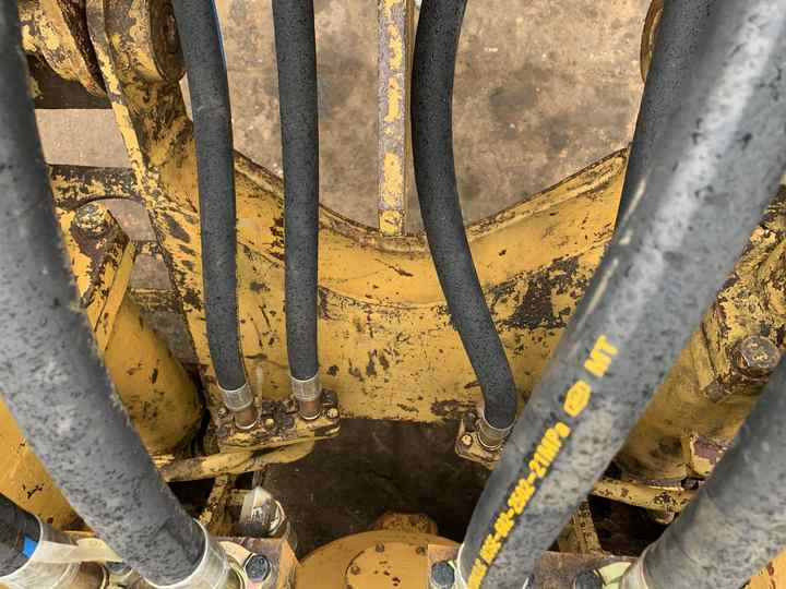 Japan Imported Caterpillar D7R Bulldozer Japan Original Cat D7G D7R D9n D8r Used Bulldozers - Máy ủi: hình 4 Japan Imported Caterpillar D7R Bulldozer Japan Original Cat D7G D7R D9n D8r Used Bulldozers - Máy ủi: hình 4