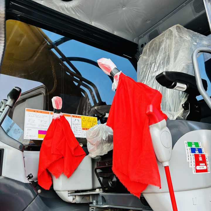 Machinery Used Pc350-8 Original Komatsu PC350-8 Excavator PC300 PC350 PC400 PC450 35ton Hydraulic Crawler Excavator Available - Máy xúc bánh xích: hình 4 Machinery Used Pc350-8 Original Komatsu PC350-8 Excavator PC300 PC350 PC400 PC450 35ton Hydraulic Crawler Excavator Available - Máy xúc bánh xích: hình 4