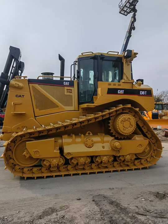 Original Caterpillar Bulldozer Cat D8T Second Hand Bulldozer Caterpillar D8 D6 D7 Originally Made in USA Brazil - Máy ủi: hình 2 Original Caterpillar Bulldozer Cat D8T Second Hand Bulldozer Caterpillar D8 D6 D7 Originally Made in USA Brazil - Máy ủi: hình 2